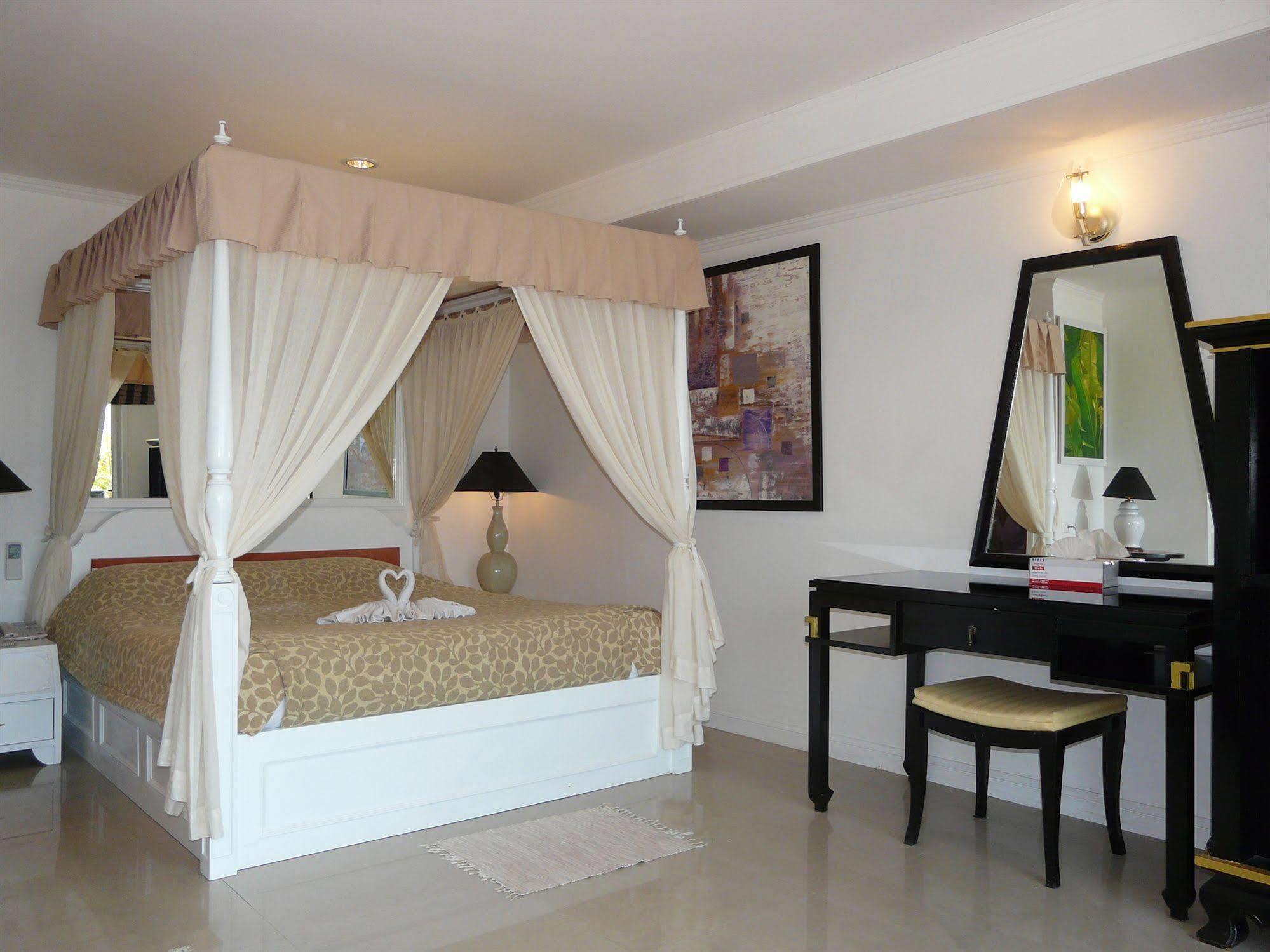 โรงแรมออร์คิด กะหลิม เบย์ Patong ภายนอก รูปภาพ
